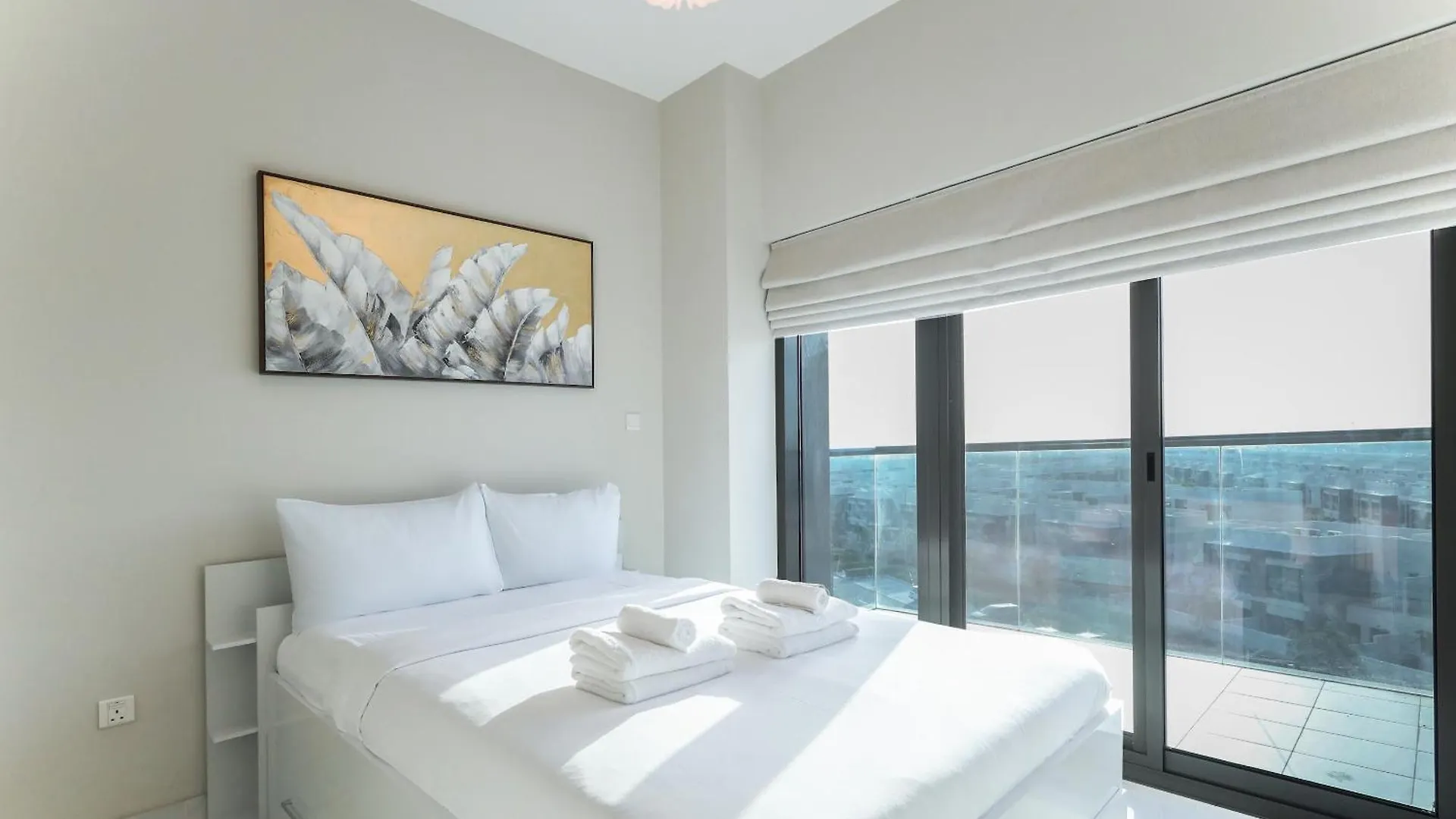 Elite Lux Holiday Homes - Cozy 2Br Getaway - Minutes From Expo City Dubai